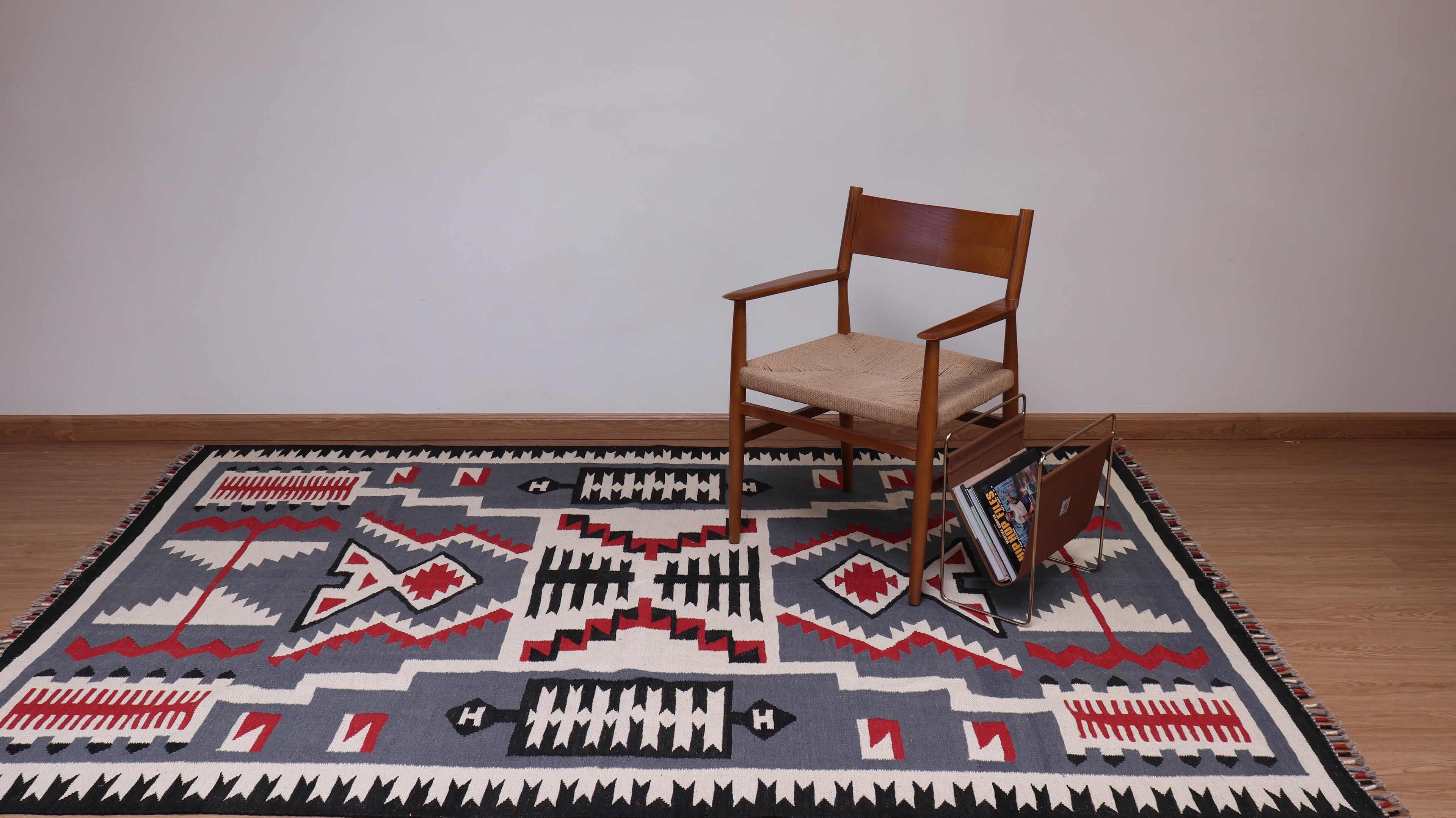 Lily Classic Rug (273x189cm)