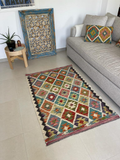 Reem Classic Rug (146x100cm)